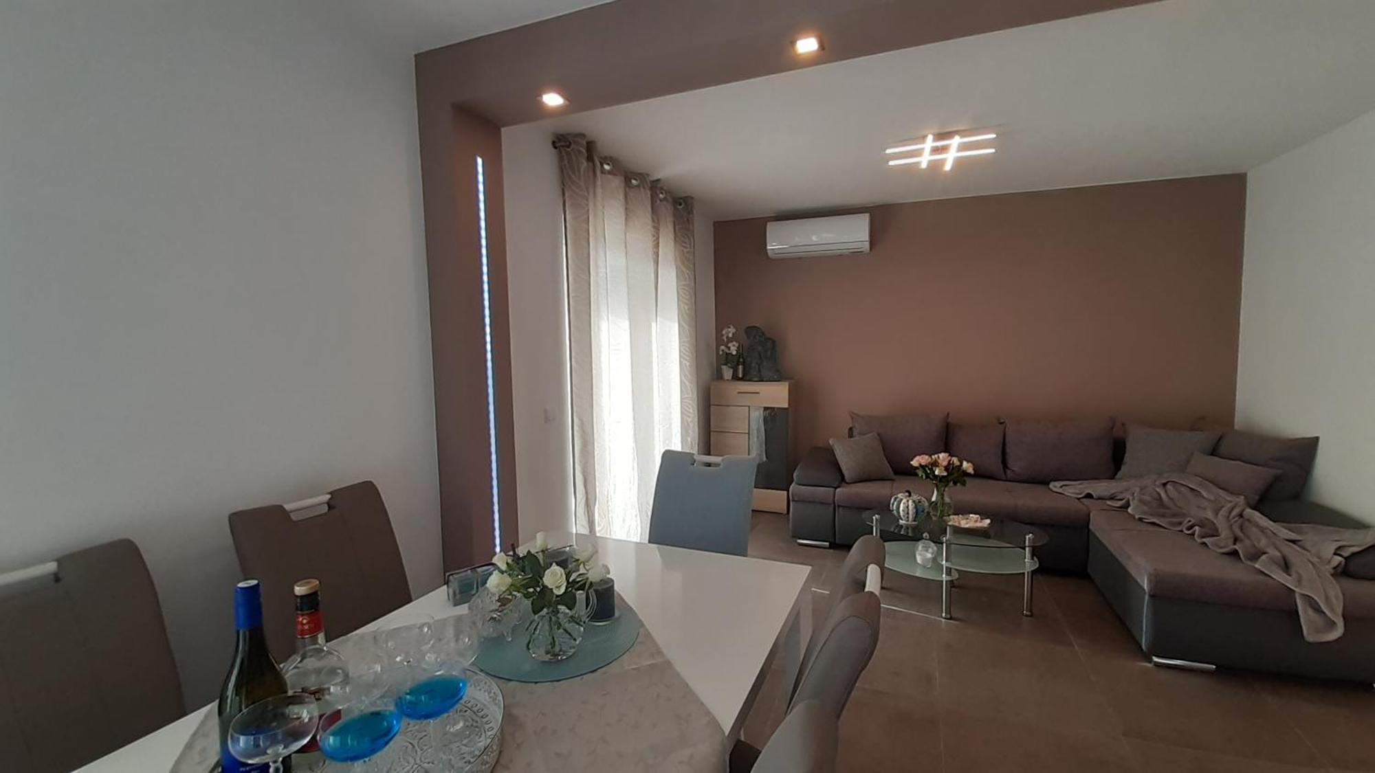 Villa Elke Maria With Overflow Pool And Hydromassage Novigrad Istria Chambre photo